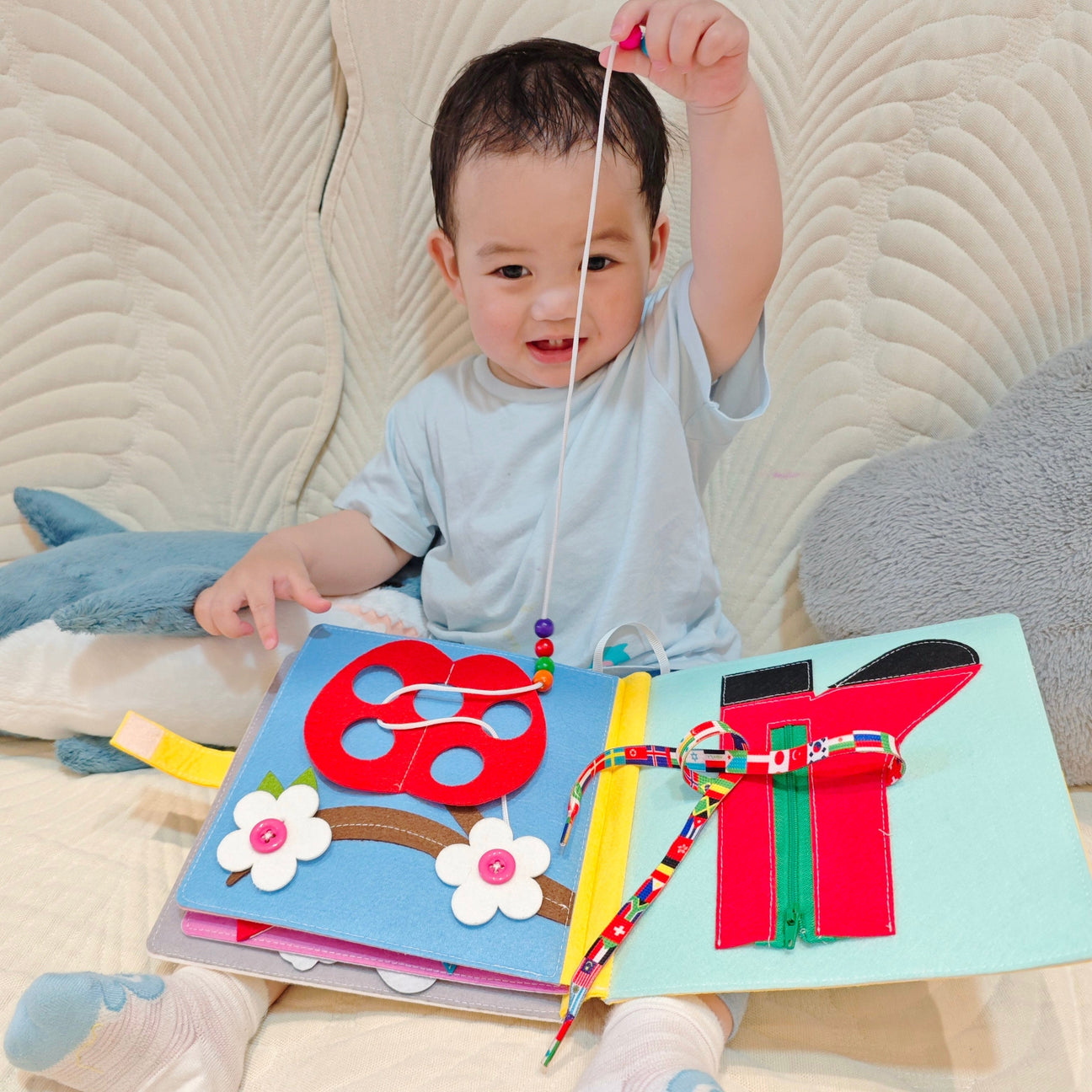 Why Quiet Books Are the Perfect Educational Toy for Toddlers: A Guide to My First Book