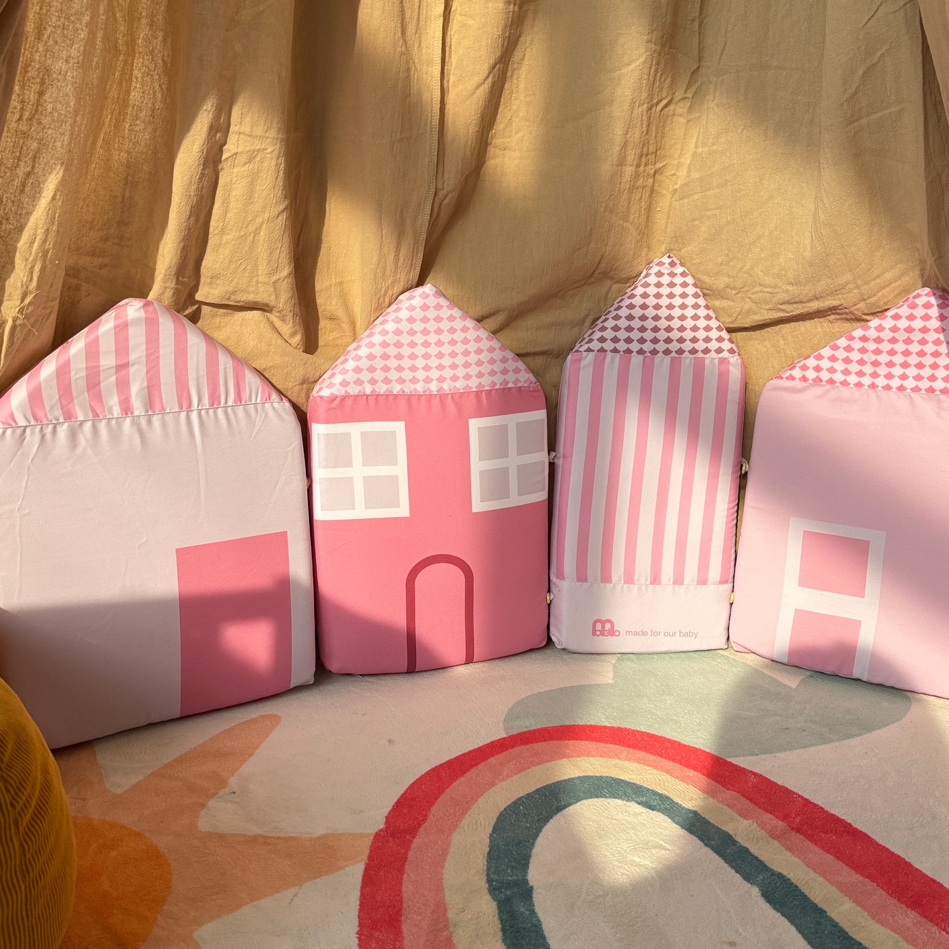 House-Shaped pink Baby Bumper Pads – 4-Panel Connected Cushion Set | Soft Wall Protector for Kids' Rooms, Play Tents & Nursery Decor | Anti-Collision Safety Padding for Toddlers